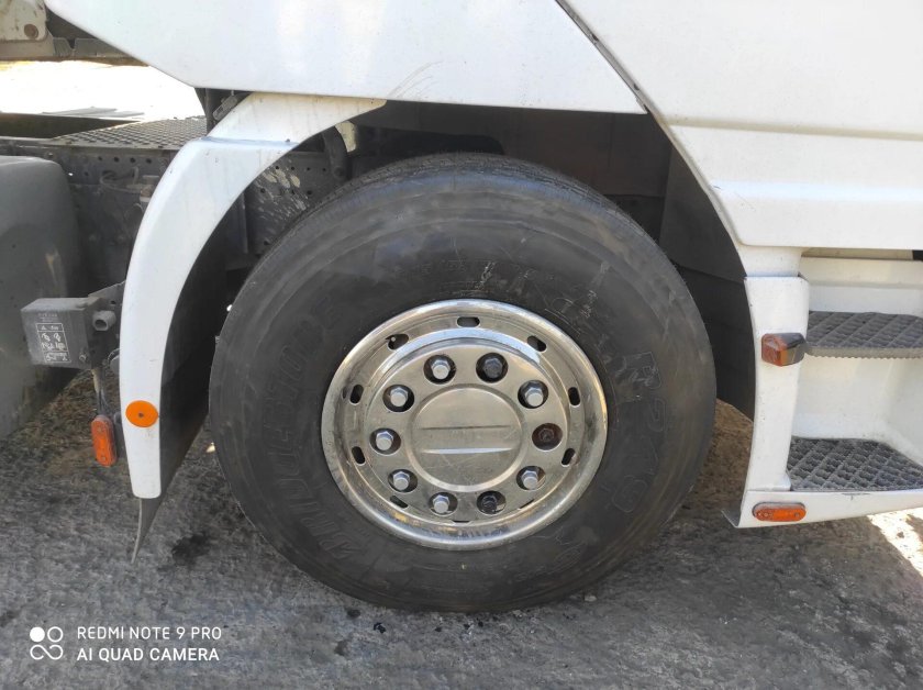 Батоны Ханкук рулевые