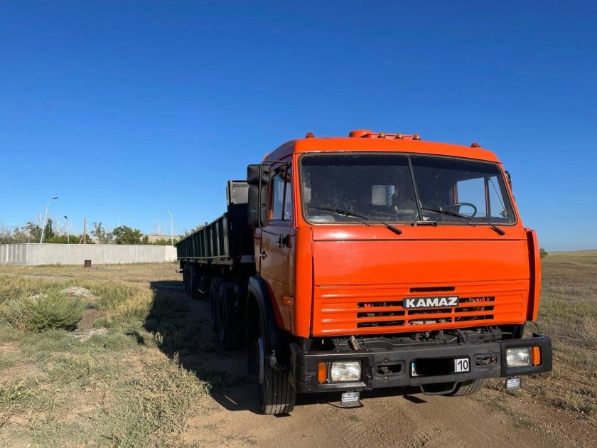 КАМАЗ 2003 года