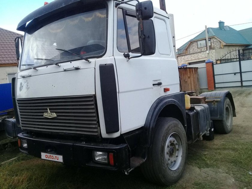 МАЗ 5432 белый