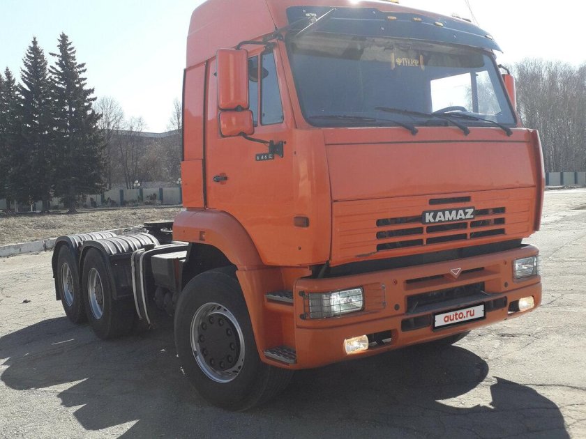 КАМАЗ 6460