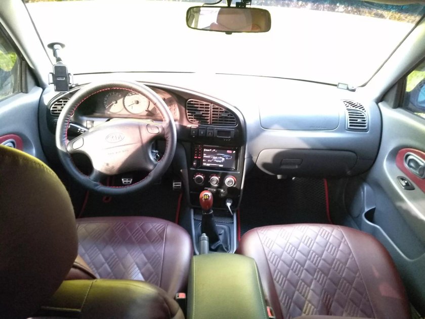 Kia Spectra салон