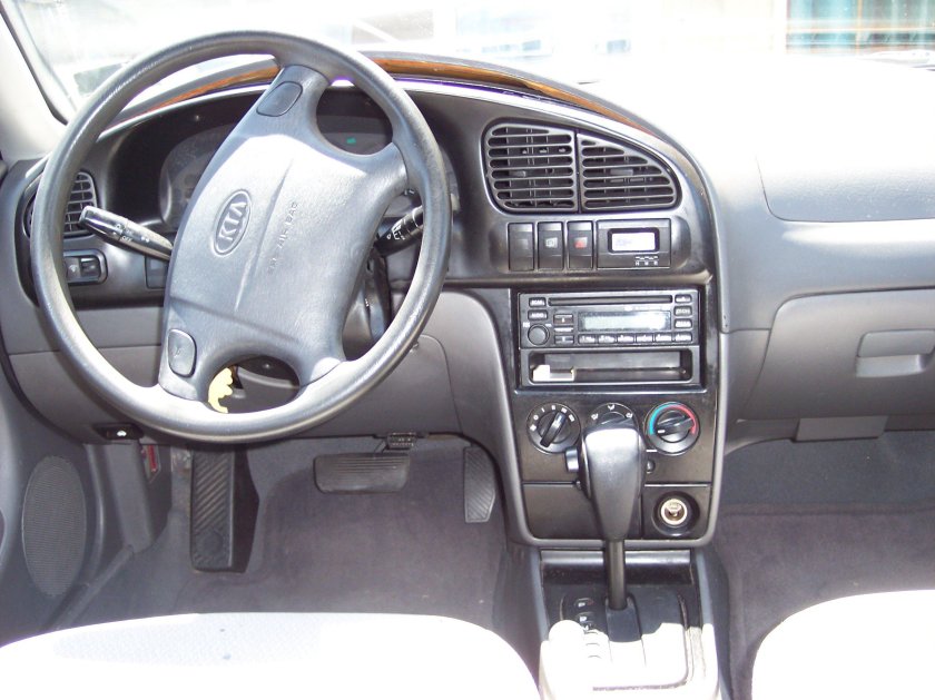 Киа спектра 2003 1.8 автомат