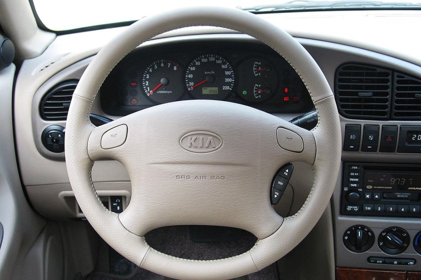 Kia Spectra салон