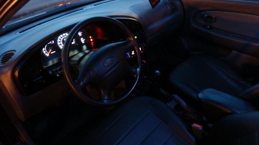 Drive2 Kia Spectra салон
