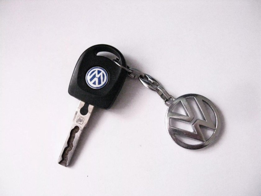 Ключ зажигания Фольксваген гольф 4
