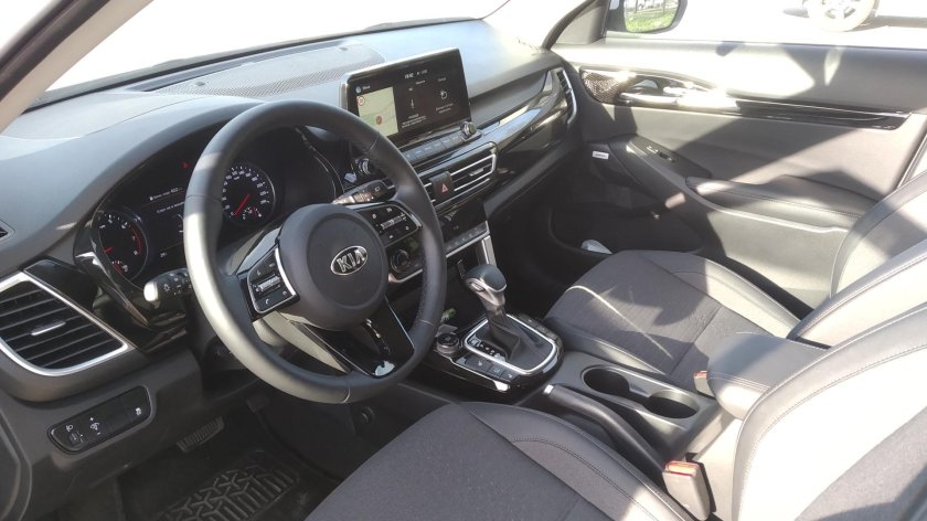 Киа Селтос Престиж комплектация