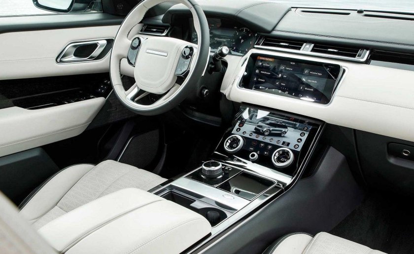 Range Rover Velar салон