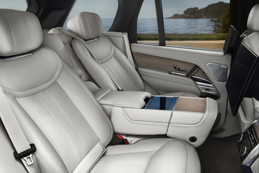 Land Rover range Rover 2022 салон