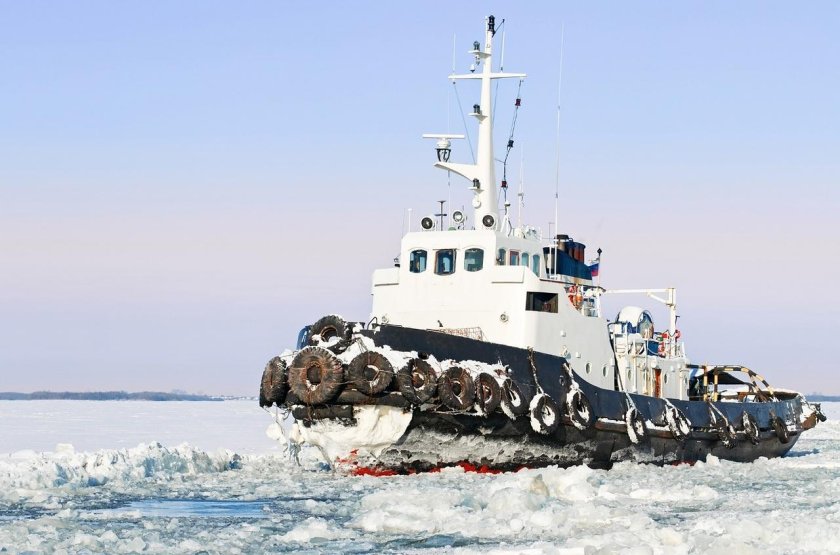 Буксиры во льдах