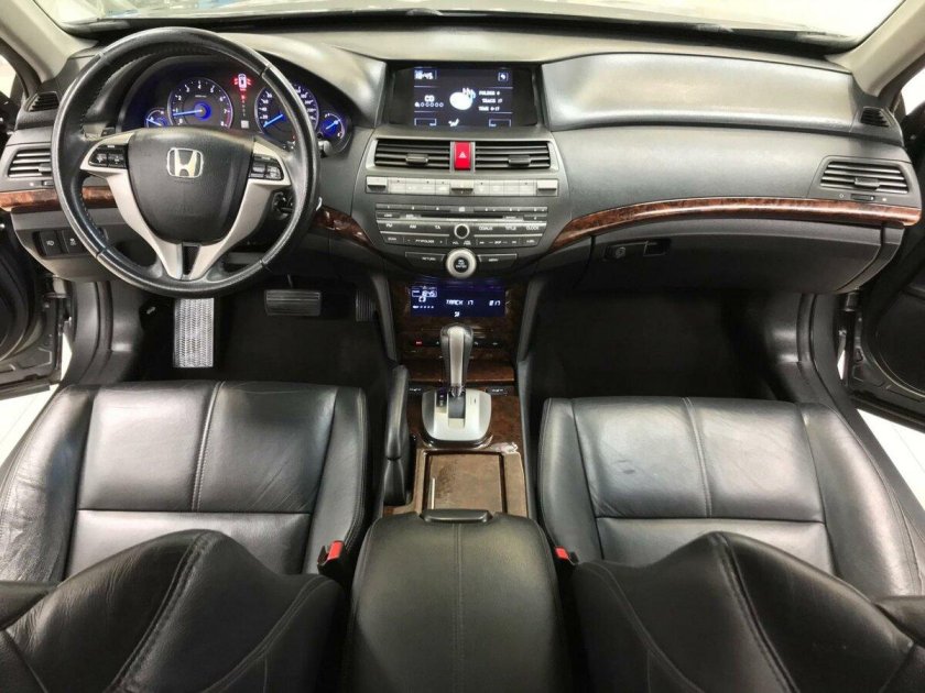 Honda Crosstour 2011