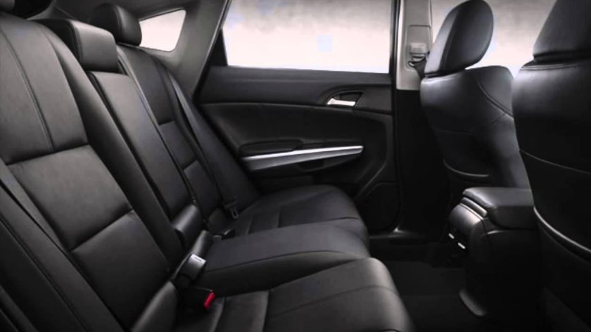 Хонда Кросстур интерьер