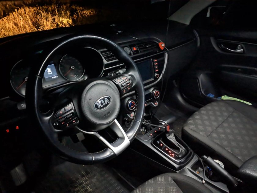 Kia Rio x-line салон