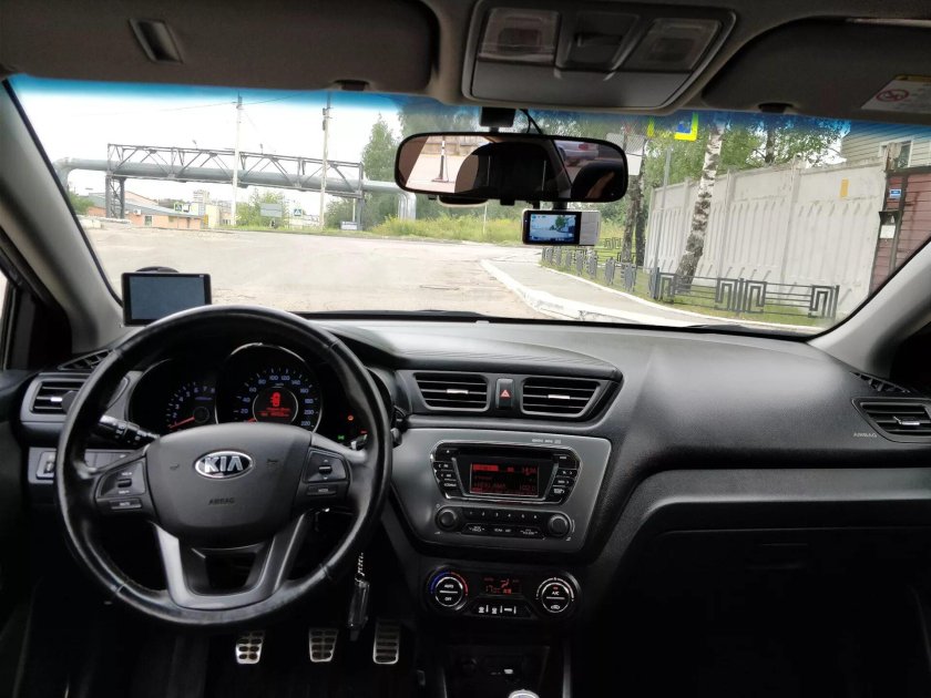 Киа Рио 3 салон Люкс