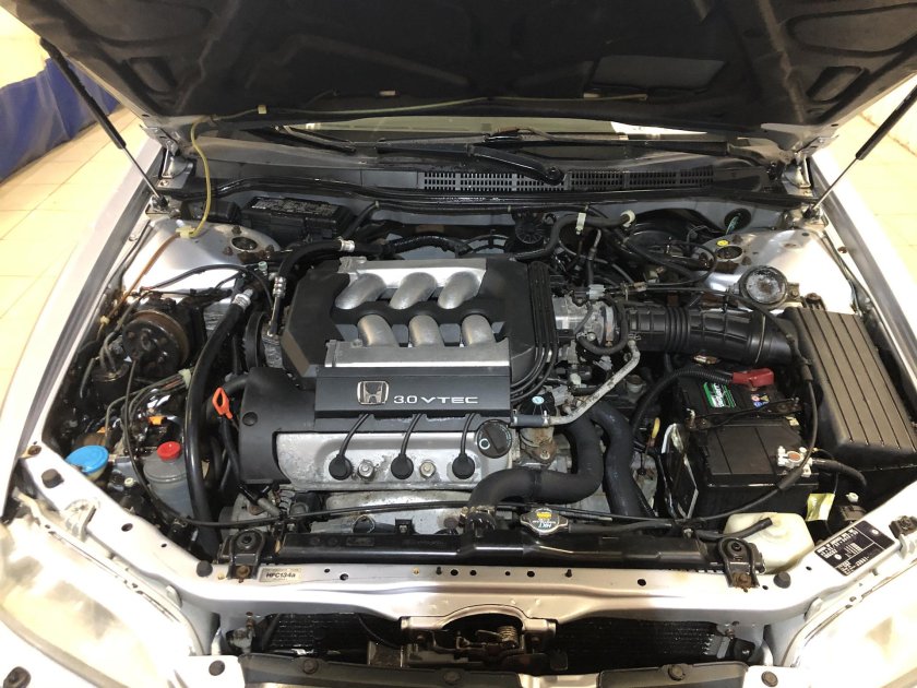 Honda Accord 3 под капотом