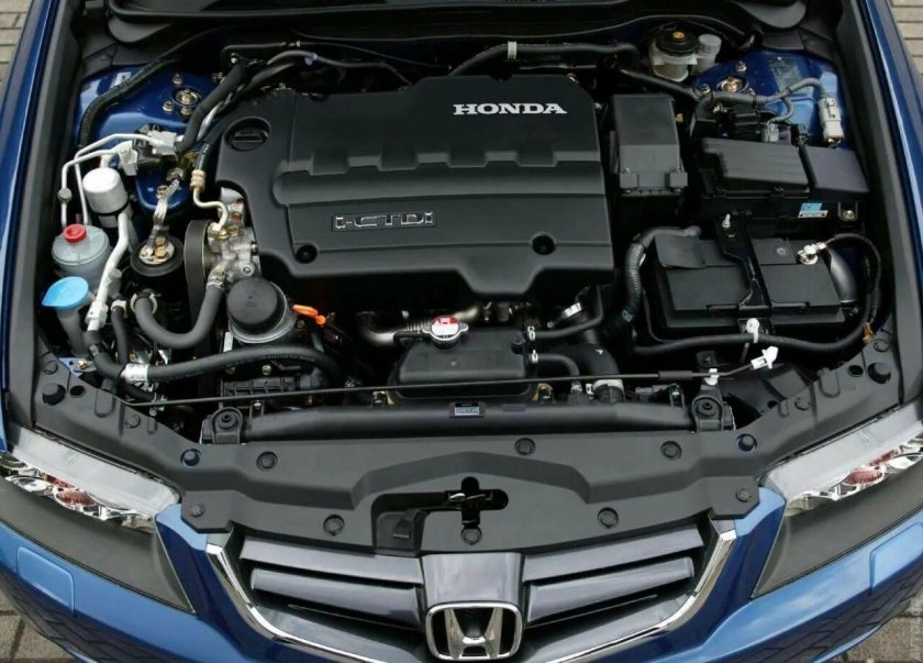 Honda Accord 8 двигатель