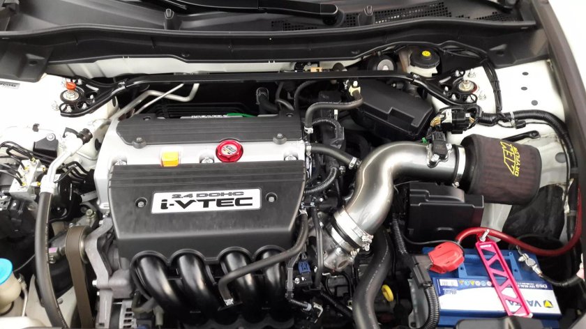 Accord 8 под капотом