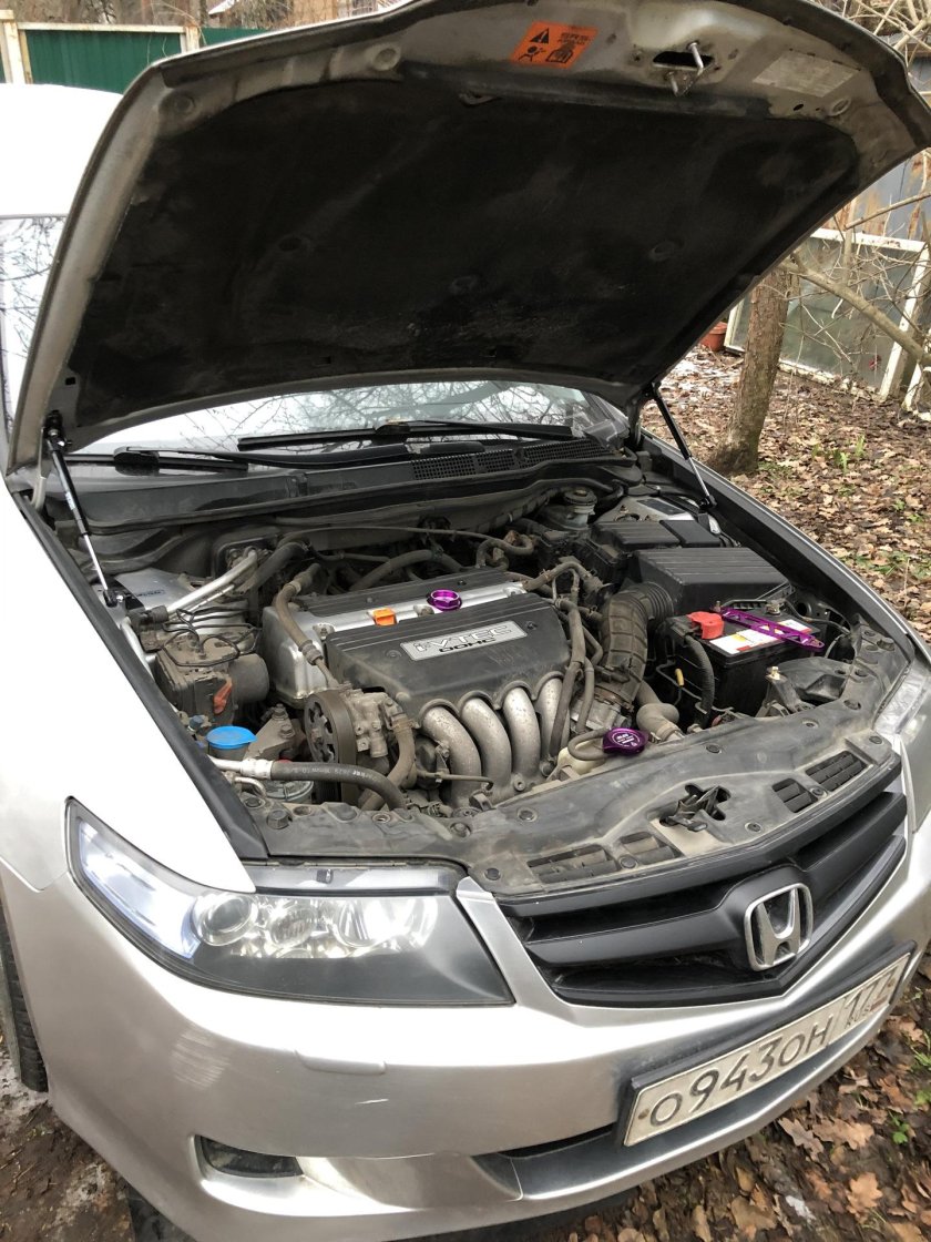 Хонда Аккорд 7 под капотом