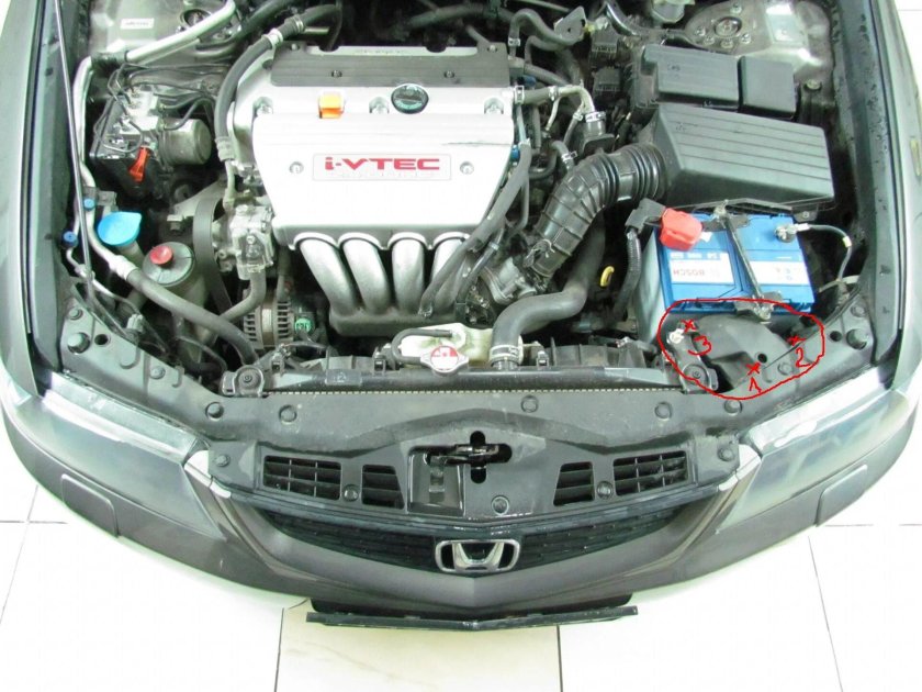 Капот Хонда Аккорд 7