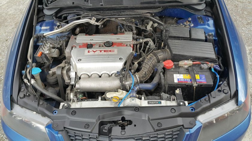 Accord 7 подкапотка