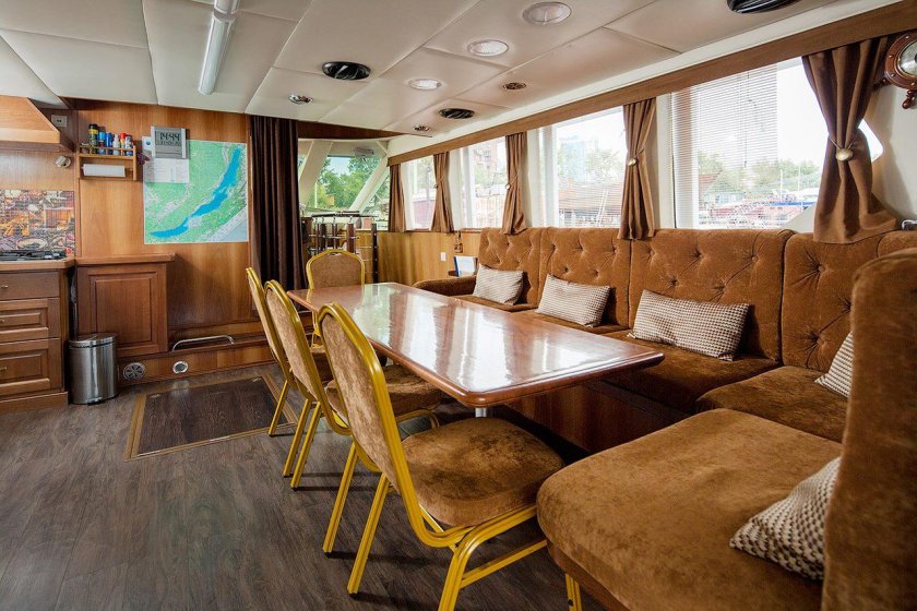 Теплоход Анна Виктория 2 на Байкале