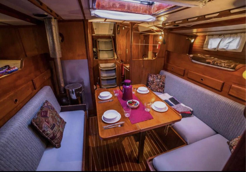 Enigma 460 каюта