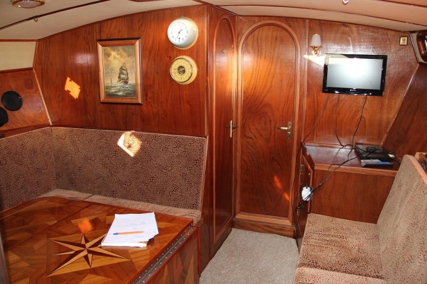 Теплоход Алдан каюты