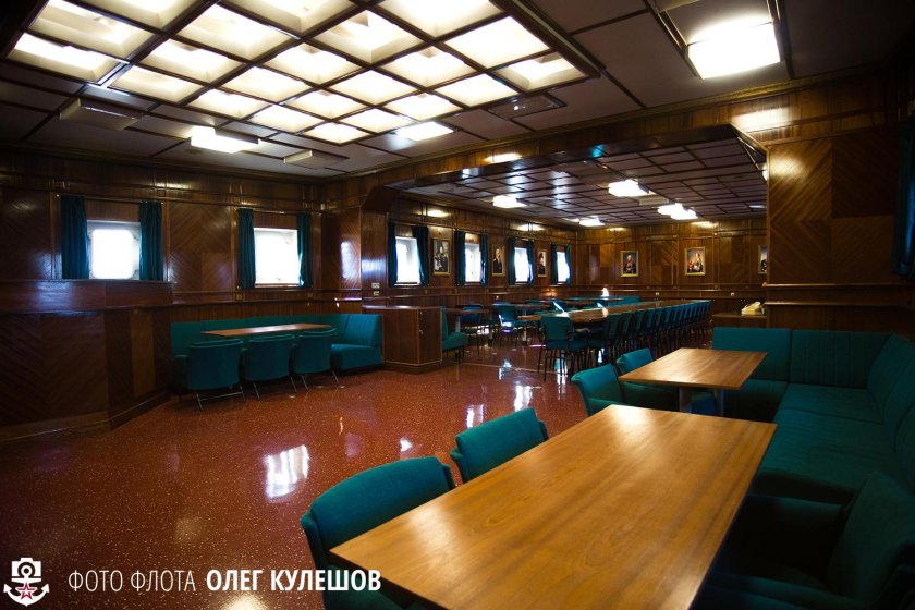 Кают компания крейсера Петр Великий
