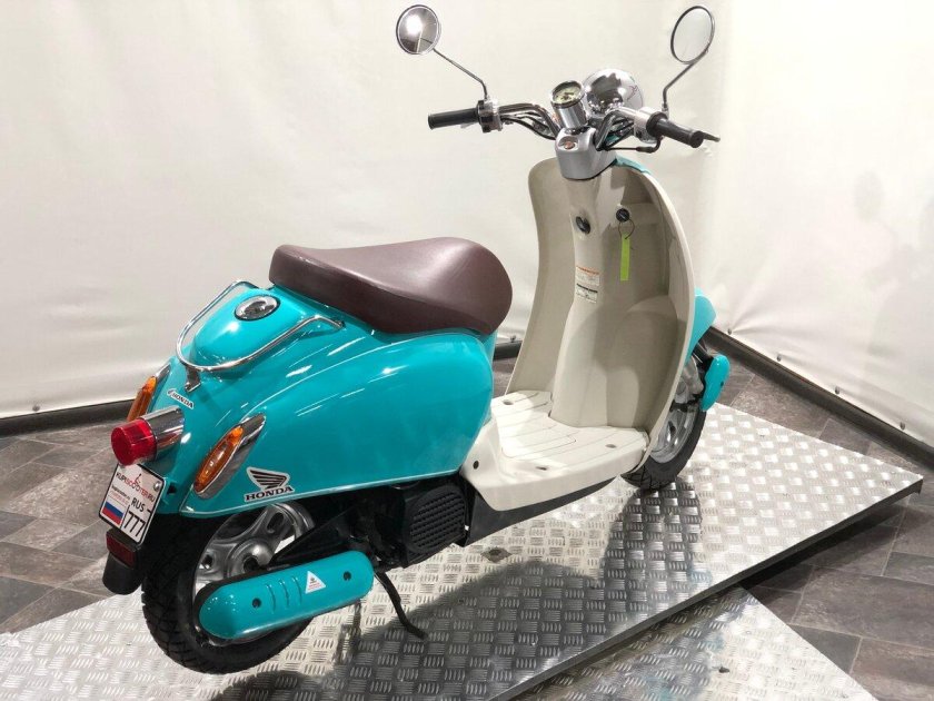 Скутер Honda giorno crea af54