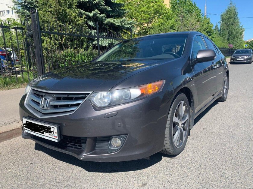 Хонда Аккорд 8 серый