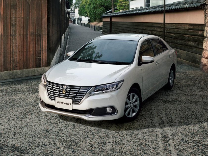 Тойота Премио 2017