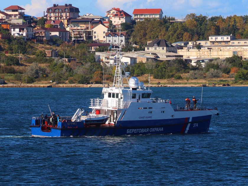 Тайфун пограничный корабль