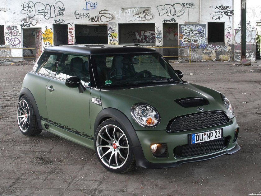 Мини Купер 2010