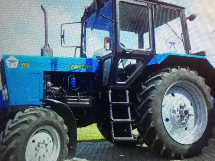 МТЗ 82 синий