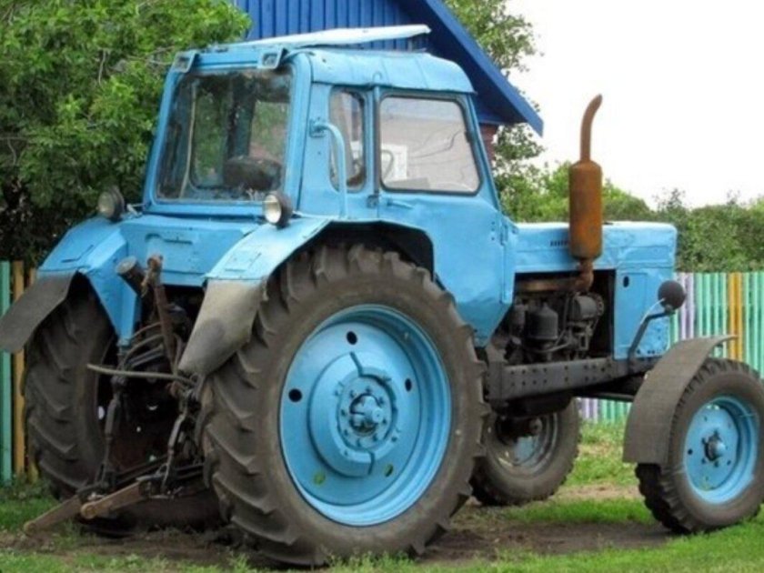 МТЗ-80 трактор
