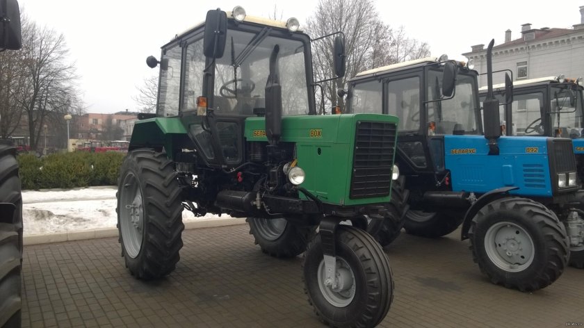 Трактор MTZ 82 МТЗ 80