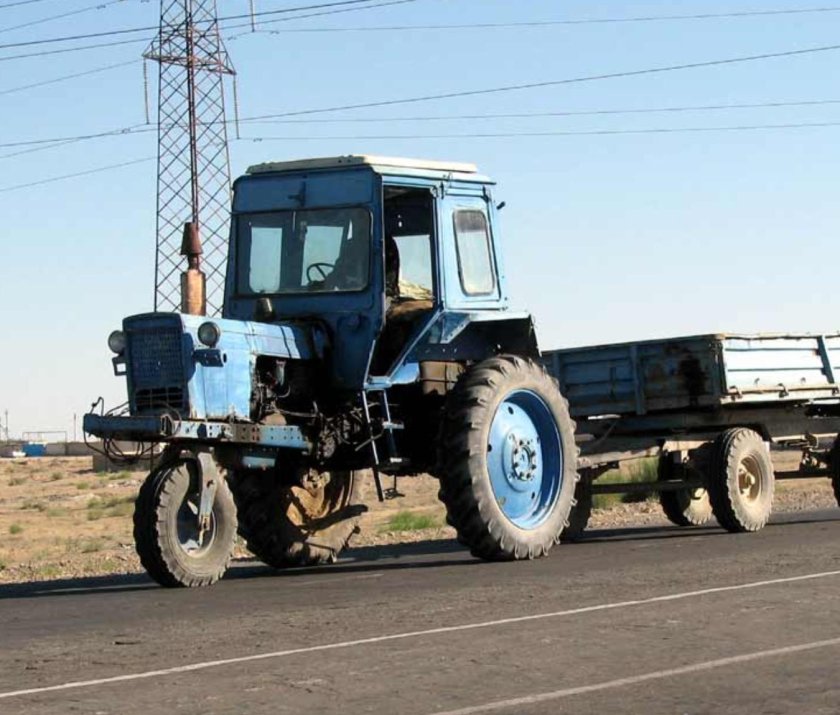 МТЗ-80 трактор