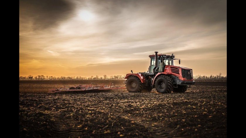 Трактор Кировец к 744