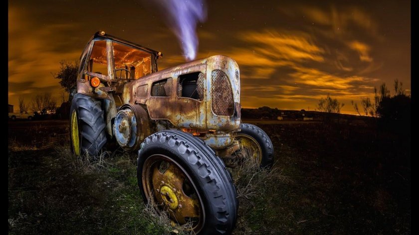 Трактор на заставку