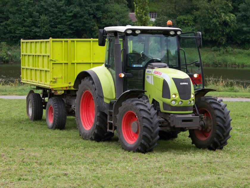 Трактор Петра-ЗСТ