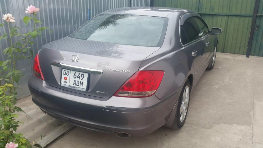 Honda Legend 2004