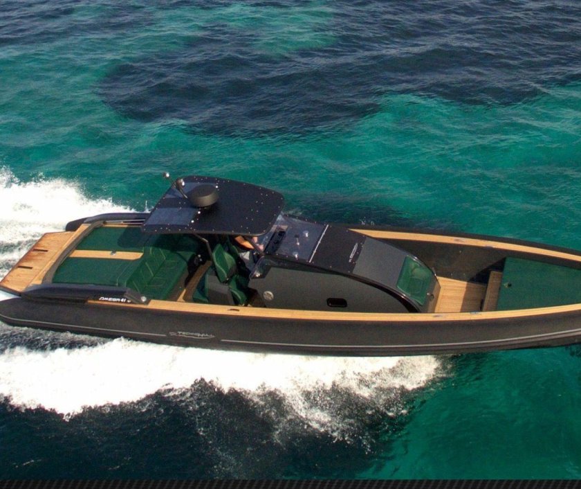Спортивный катер