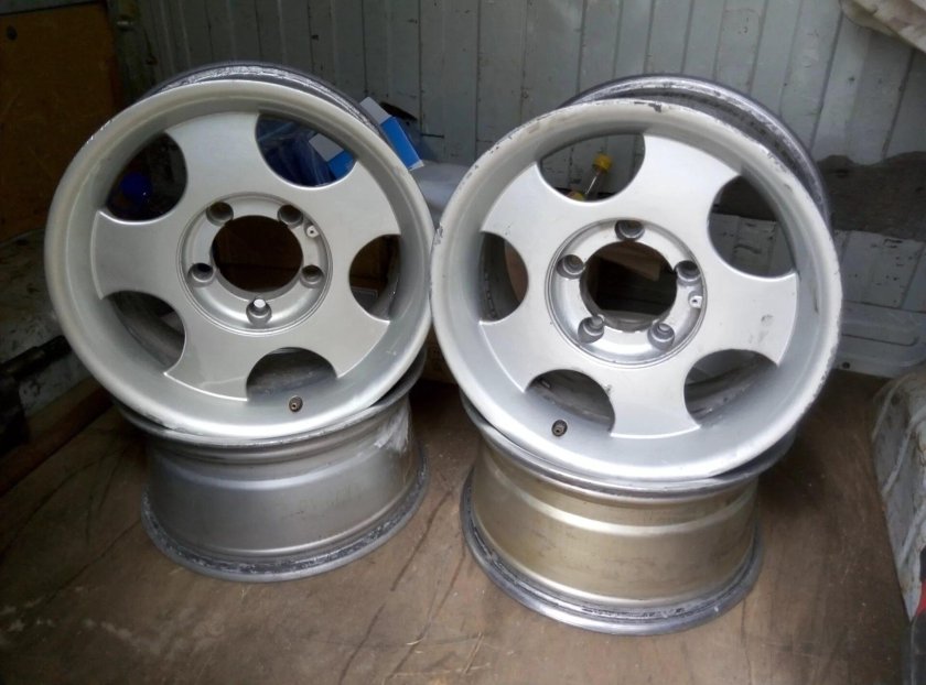 Диски на Соболь 16