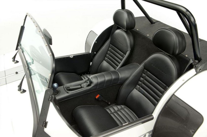 Caterham 520r салон