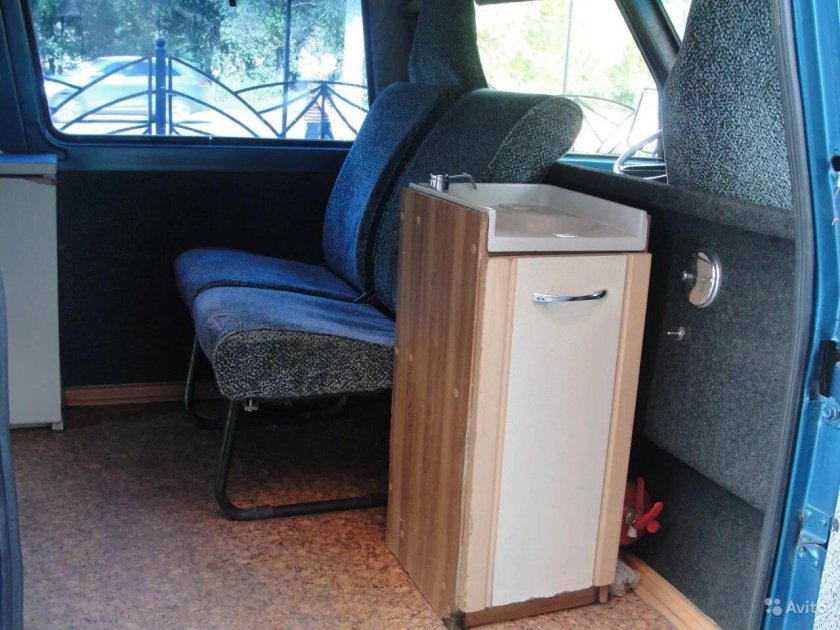 Кемпер из РАФ 2203