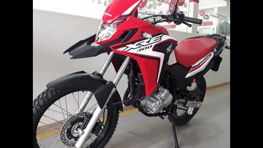 Мотоцикл Honda XRE 300