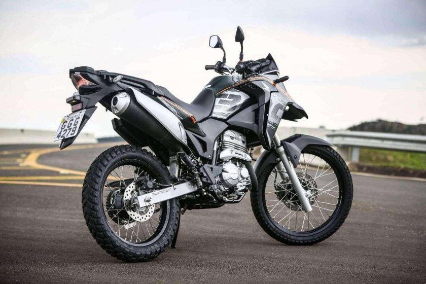 Мотоцикл Honda XRE 300