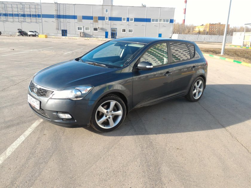 Киа СИД 2010 на 16 дисках