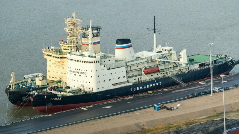 Ледокол Ермак Росморпорт