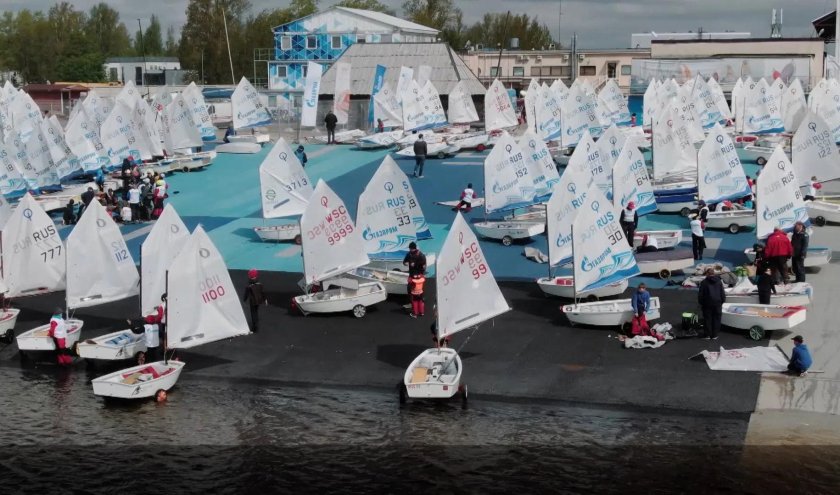 Финн класс гоночных яхт