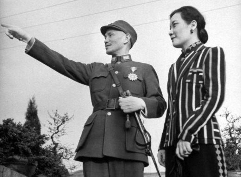 Генералиссимус Чан Кайши